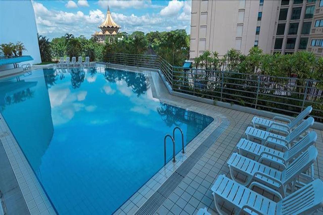 Astana Wing - Riverside Majestic Hotel Kuching Exterior photo